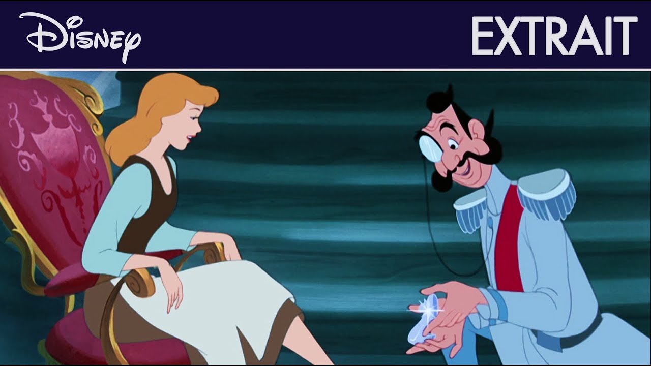 Cendrillon - Extrait : Cendrillon essaye la pantoufle de verre | Disney -  YouTube