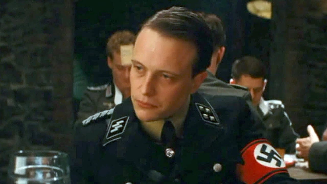 Update Inglorious Basterds Bar Shootout