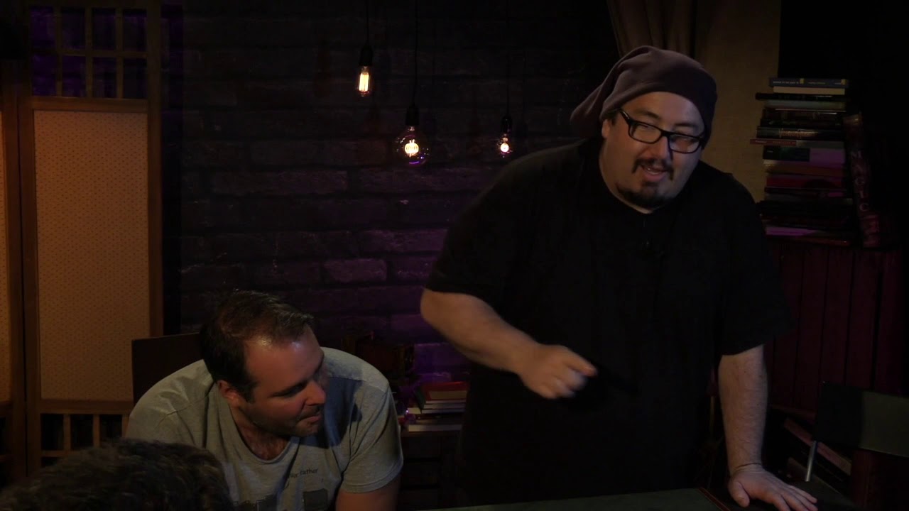 Adivinación telefónica (Woody Aragón & Dani DaOrtiz).