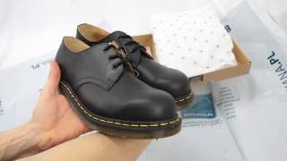 1925 dr martens