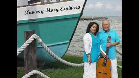 Xavier y Mary Espinoza  " En la puerta del arca "