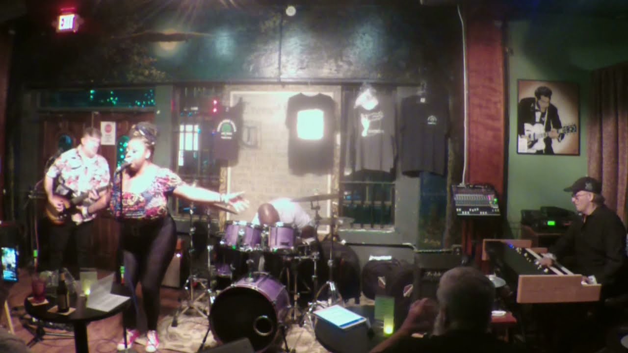 Assista a Whats your thing Annika Chambers Green Oaks Humble TX no YouTube Assista a Whats your thing Annika Chambers Green Oaks Humble TX no YouTube