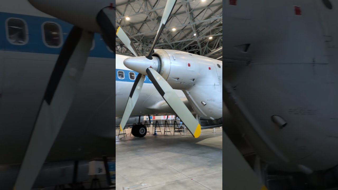 航空自衛隊YS-11 - YouTube