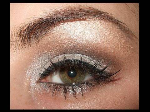 Kim Kardashian smokey eye make up tutorial