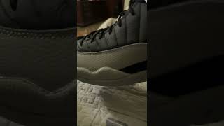 I think Hibbett Sports is selling fake shoes 👁️