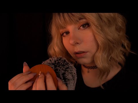 ASMR | close up clicky mouth sounds & unintelligible whispering - wood tapping, tk sk, no talking