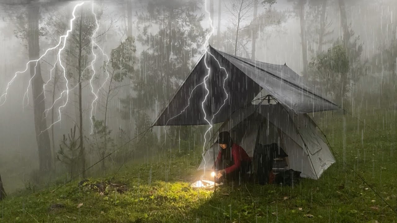 КЕМПИНГ В СИЛЬНЫЙ ДОЖДЬ И ГРОЗУ⛈️ КЕМПИНГ С АВТОМАТИЧЕСКОЙ ПАЛАТКОЙ‼️