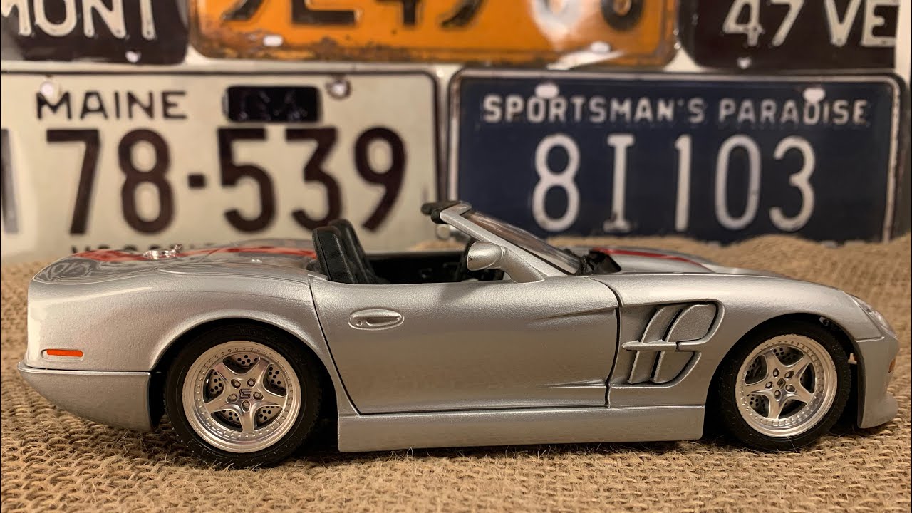 Shelby Series 1 (1999) 1:18 scale Model Diecast Car | Model Cars