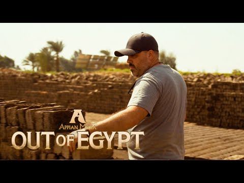Making Mudbricks Like the Hebrews in Egypt - Out of Egypt 5/12