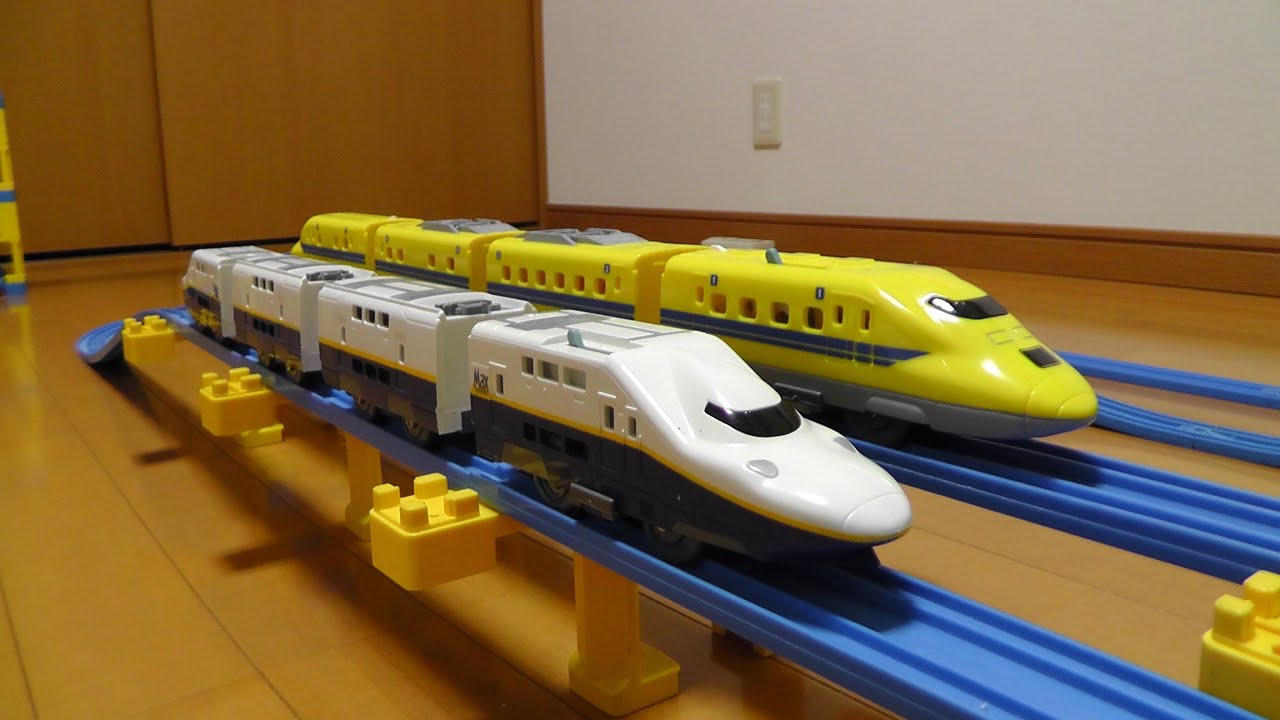 (HD) ドクターイエロー 新幹線 【プラレール】 923形 電車 4両編成 Tomy Plarail 走行 動画 video Dr. Yellow Shinkansen きいろ 黄色 新幹線