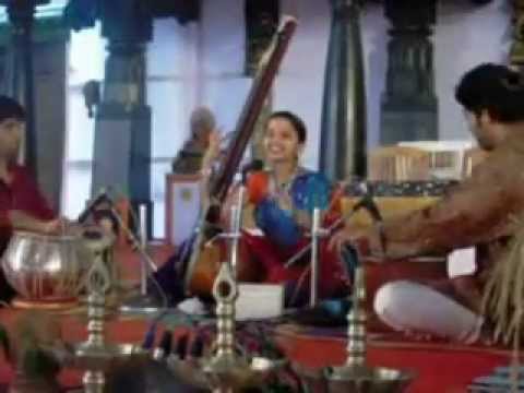 "dhinakita-dhina-dhina"-kannada-folk-song-by-mahalaxmi-shenoy-karkala-at-alva"s-nudisiri