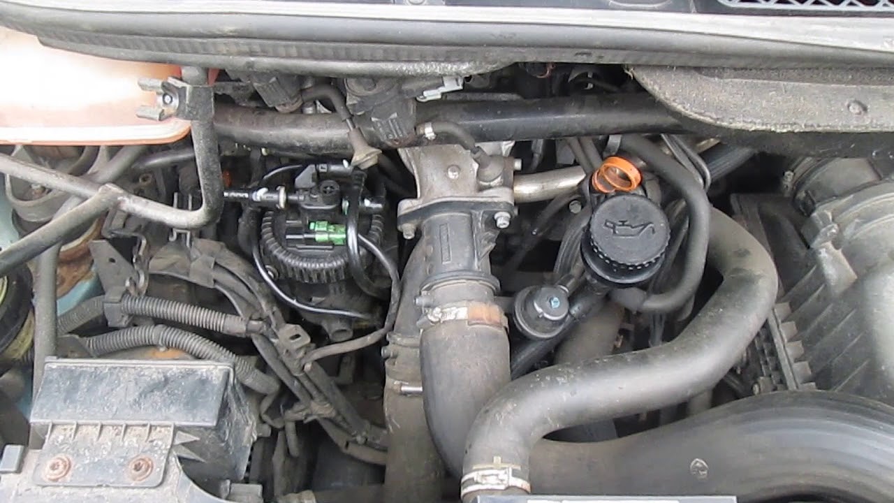 Citroen C8 SXI HDI 16V Running Engine. - YouTube