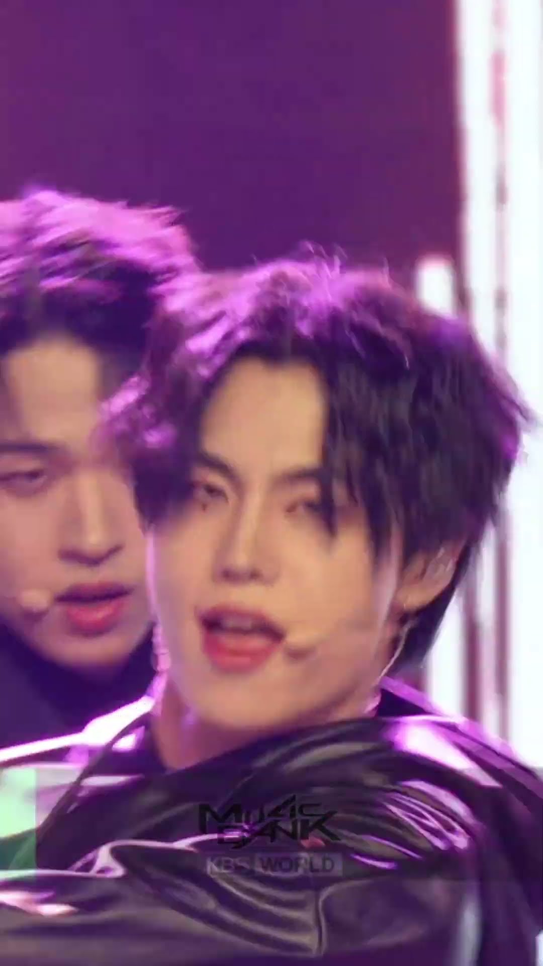 Stunning - DayChild #Stunning #DayChild #데이차일드 #Shorts #MusicBank | KBS WORLD TV