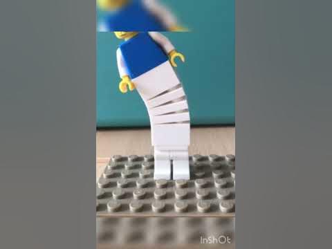Растягиваю лего человечка ! - YouTube