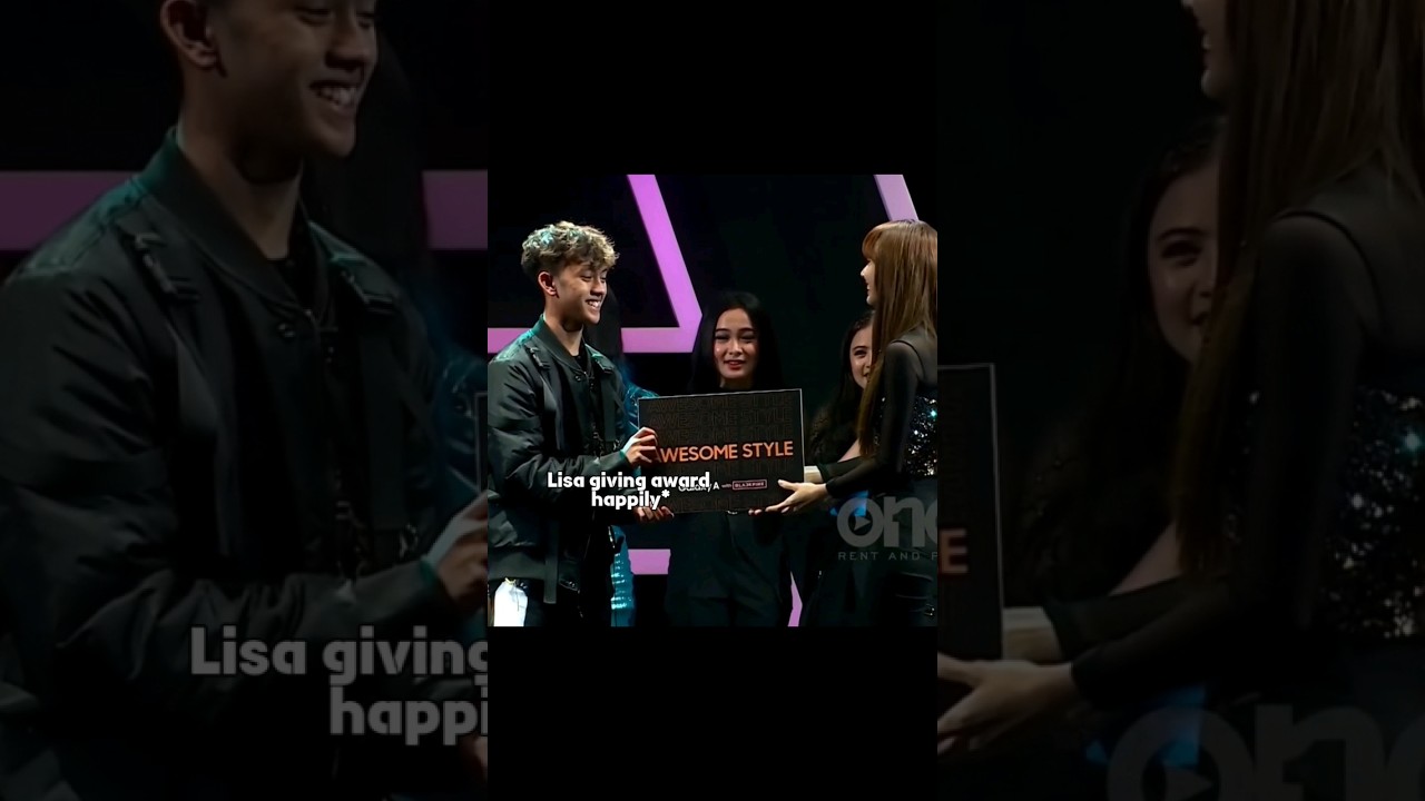 Watch Lisa's fanboy is crazy 😜 #blackpink #blinks on YouTube Watch Lisa's fanboy is crazy 😜 #blackpink #blinks on YouTube