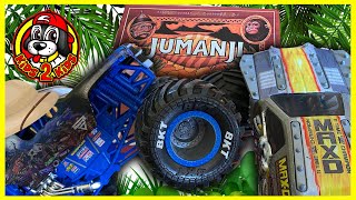 Monster Jam Toy Trucks  MaxD & Son Uva Digger Play Jumanji (INNOCHEER Bug Catcher Explorer Kit)