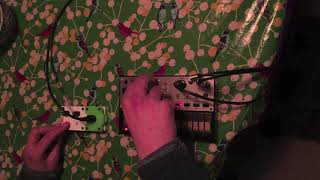 2 SEQUENCERS 1 SYNTH (patchblock and volca synth jam)