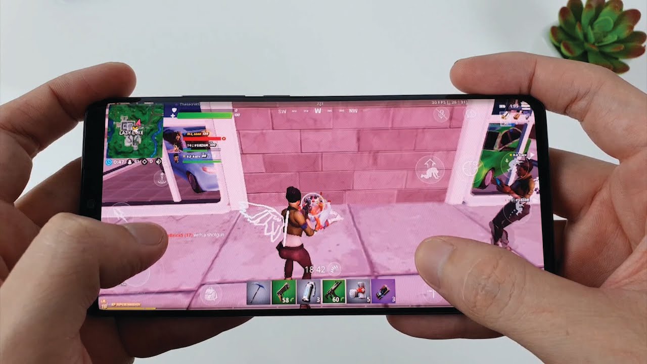 Xiaomi Mi Note 10 Lite Fortnite Gameplay, Battery Drain Test, Test Game and Graphics Settings