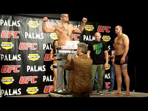 The Ultimate Fighter 11 Finale Weigh-Ins: Travis B...