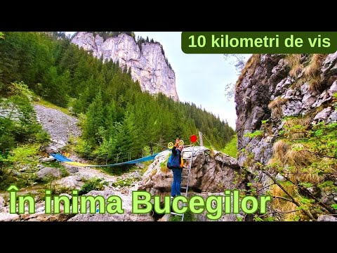 Cheile Zănoagei, spectacol gratuit! Lacul Scropoasa și cascada cu cea mai curată apă din lume.