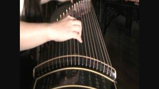 古筝"红梅赞" Guzheng - "Prasing the Red Plum" Sound of China Guzheng Basic Tutorial