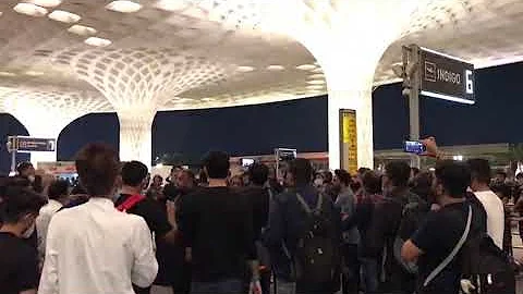 KARBOBALA NASEEB SE JAANA NASEEB HO Mumbai airport