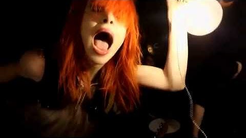 Paramore - Ignorance [OFFICIAL VIDEO]