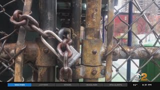 De Blasio-Cuomo Back And Forth On NYC School Closure Continues