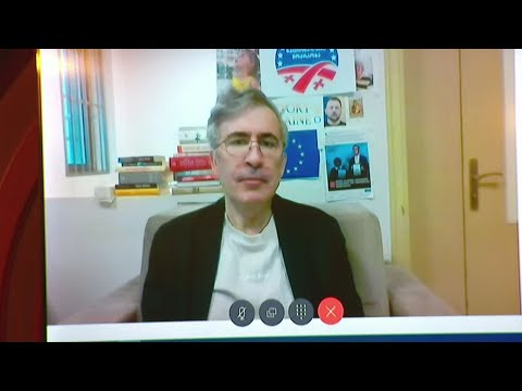 მესამე პრეზიდენტის სიმბოლური ჩაცმულობა და სდსს-ს ყოფილი უფროსის ჩვენება სასამართლოზე