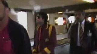 MJ at London Airport 1985 and 1988 rare and cool images