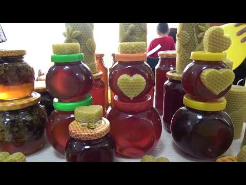 ორგანიზაციამ  „ფიფლ ინ ნიდ,\"  ფუტკრის პროდუქტების საახალწლო ბაზრობა გამართა