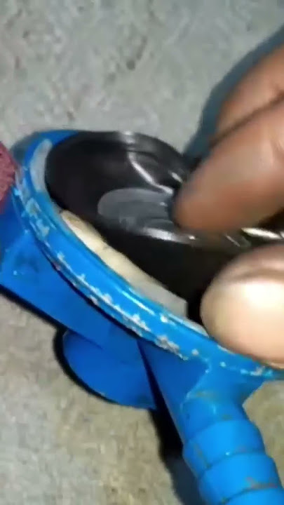 look inside the gas regulator