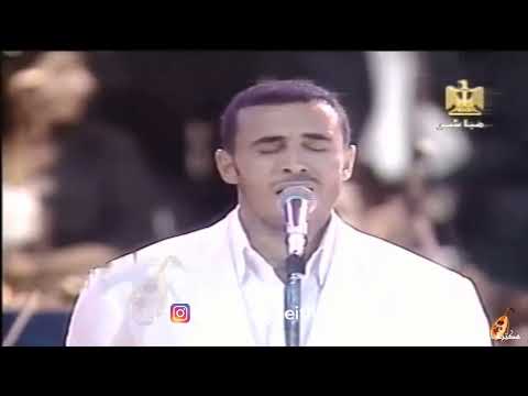 كاظم الساهر قصة حبيبين كان صديقي فخامة الاداء و قمة الاحساس ليالي التلفزيون 2002