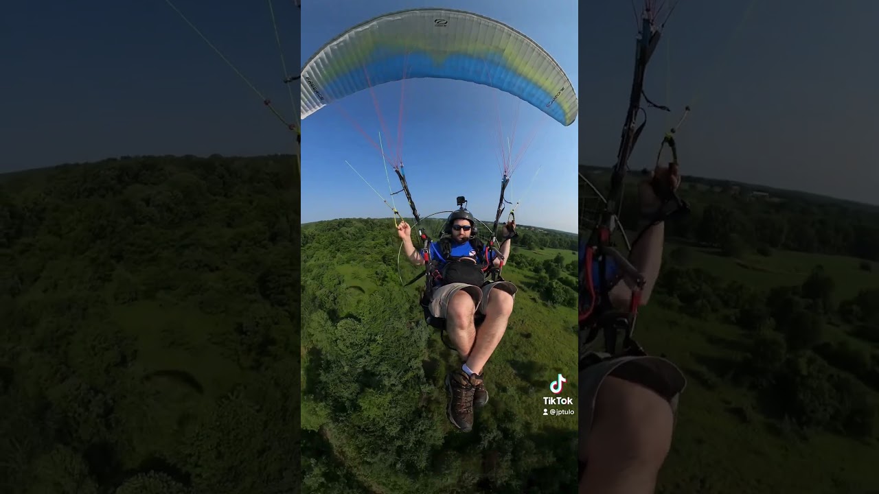 Paramotor Hay Bale Slalom