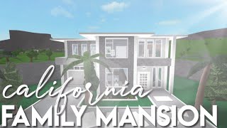 Hey guys! happy saturday and today i have a california family mansion
for you all, love the way it turned out, with 4 bedrooms, 2 bathrooms,
be...