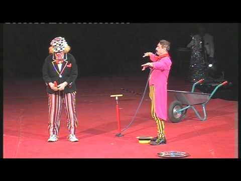 Video: Die sirkus van ons kinderjare - 'n groot première in die sprokiespark