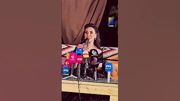 مي فاروق تغني لصحفيين يا شمس يا منورة غيبي 