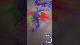 LUSH: Diversity Bath Bomb ❤️🩷🧡💛💚💙🩵💜