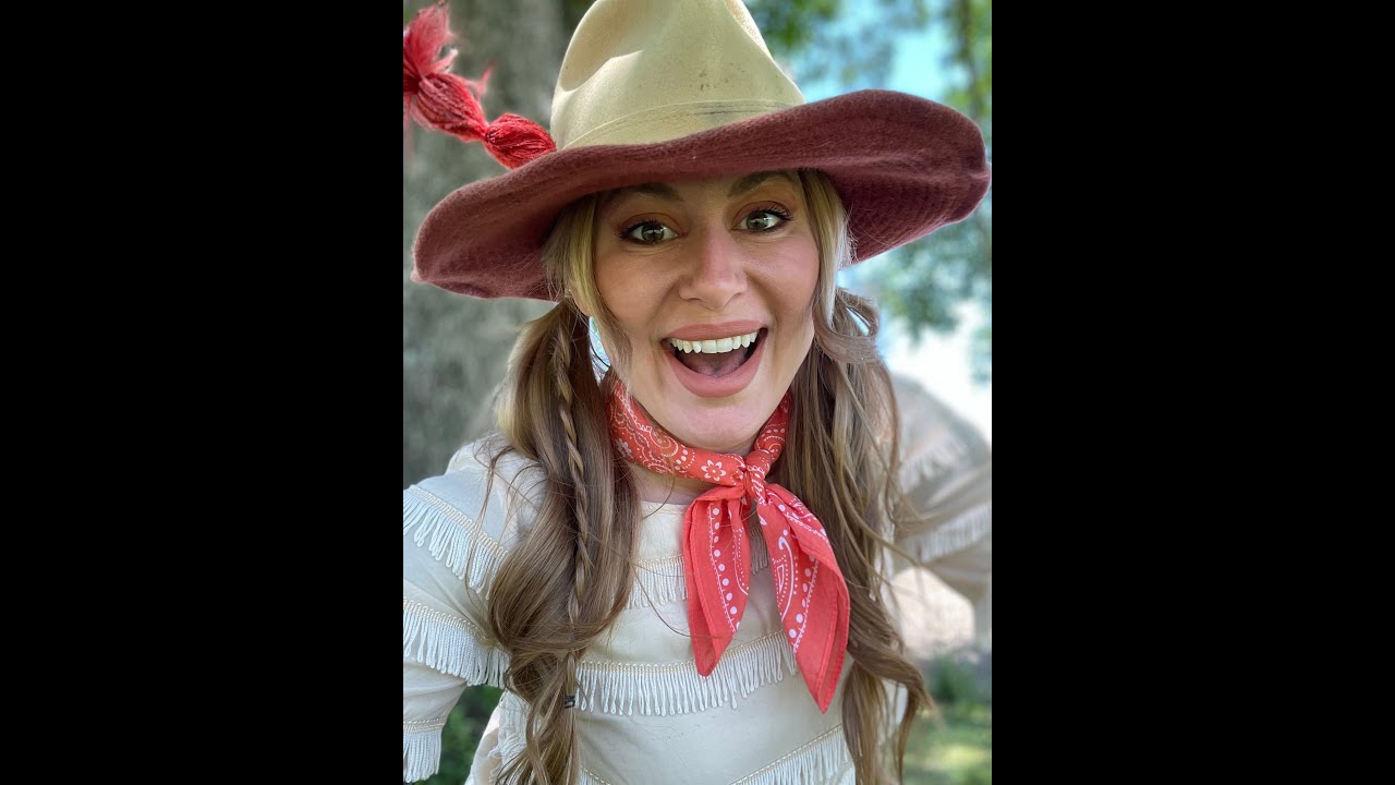 Reading with Polly, Episode 8 - YouTube