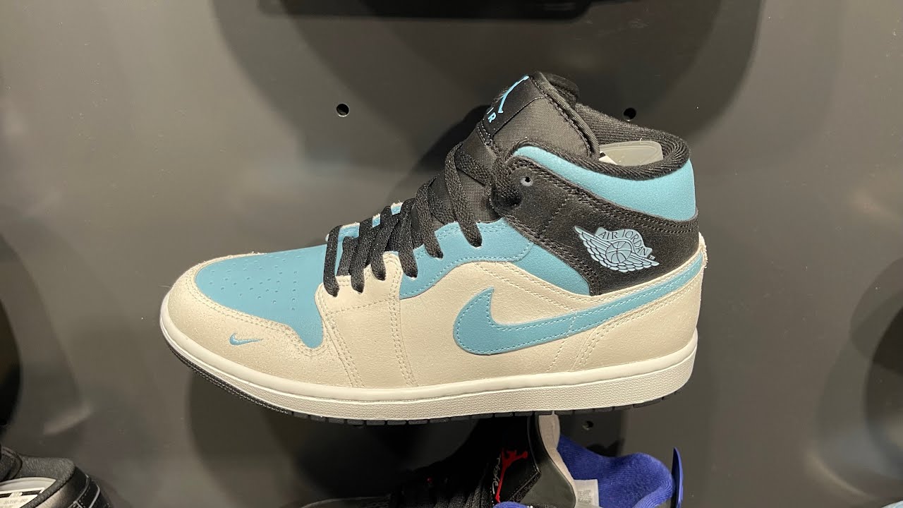 Air Jordan 1 Mid (Summit White/ Black/ Blue Chill) - Style Code