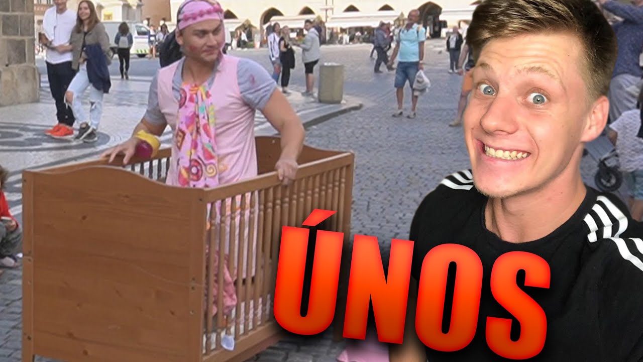 PRANK | ÚNOS DATLA NA STAROMĚSTSKÉ NÁMĚSTÍ!