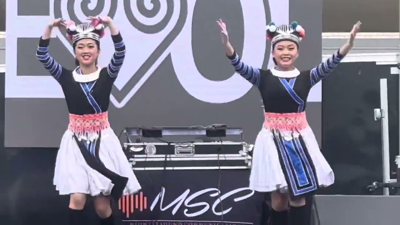 Hmong dance Asian night market MN