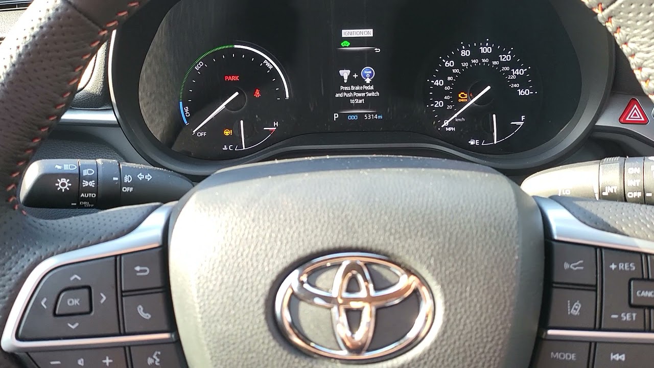 How to reset a maintenance light on a 2022 toyota sienna - YouTube