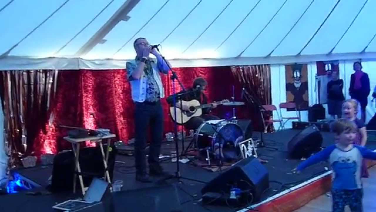 2TONIC , LIVE at the PORT ELIOT FESTIVAL 2015 " PENGUIN LIKE THING "