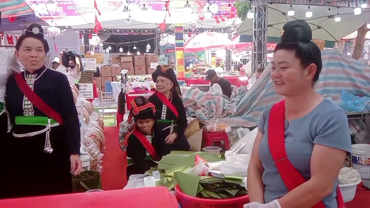 Cô nhung lên điện biên gặp phan hâm mộ ở điện biên 