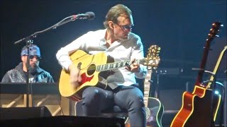 Joe Bonamassa☮❤☮ Stones In My Passway ☮❤☮ Live Texas Lyrics 9-27-2013