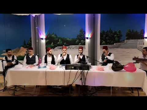 دعاني لبيته