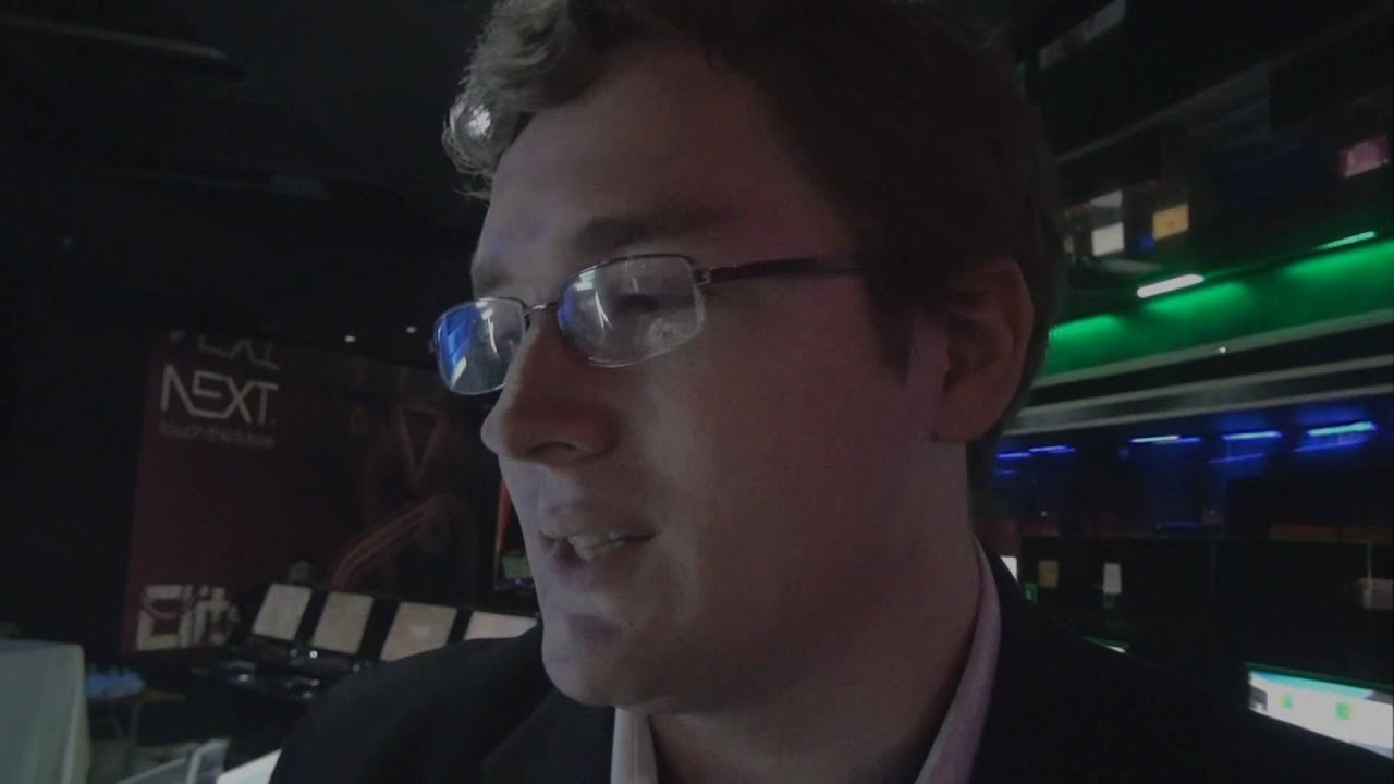 Демонстрация ультрабука Samsung.avi