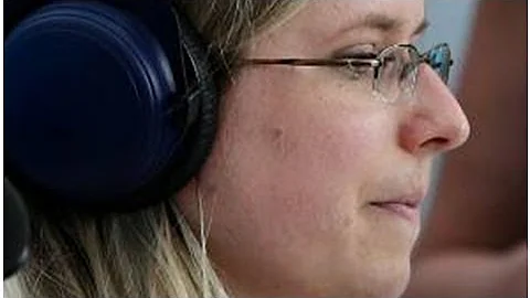 Women commentators 'a tough listen'