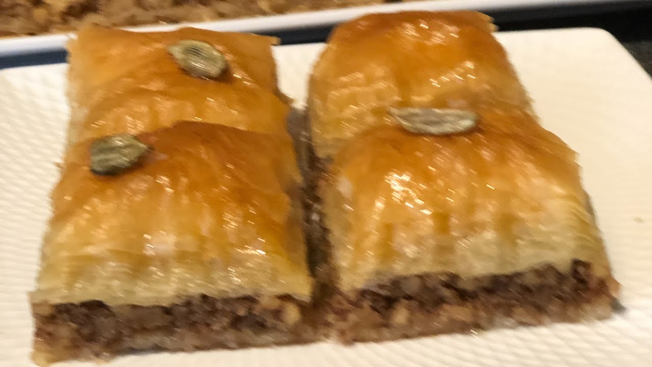 دروست کردنی پاقلاوەی بە گوێز بە نانی حازری